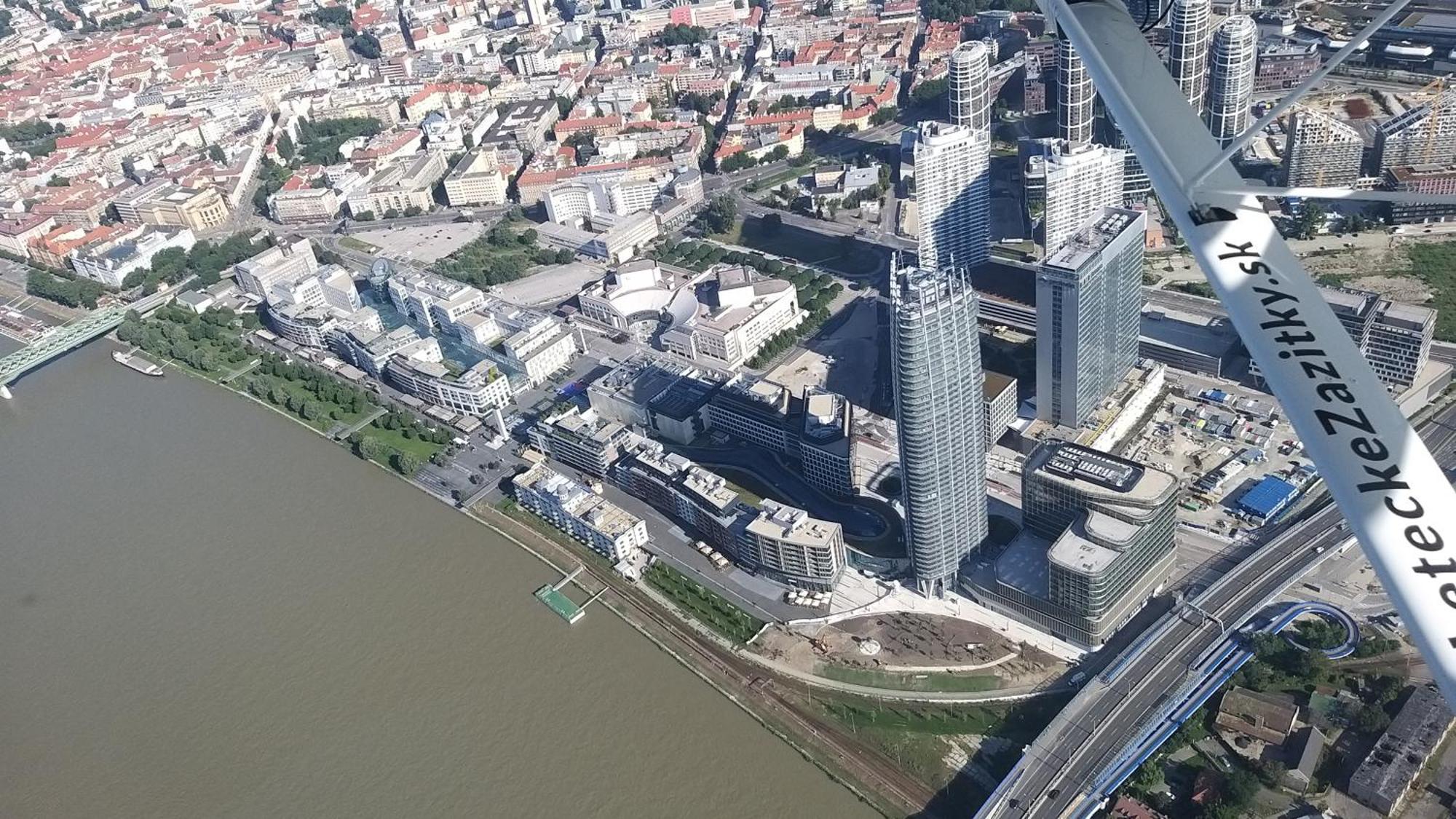 Modern With A View Of Slavin Apartament