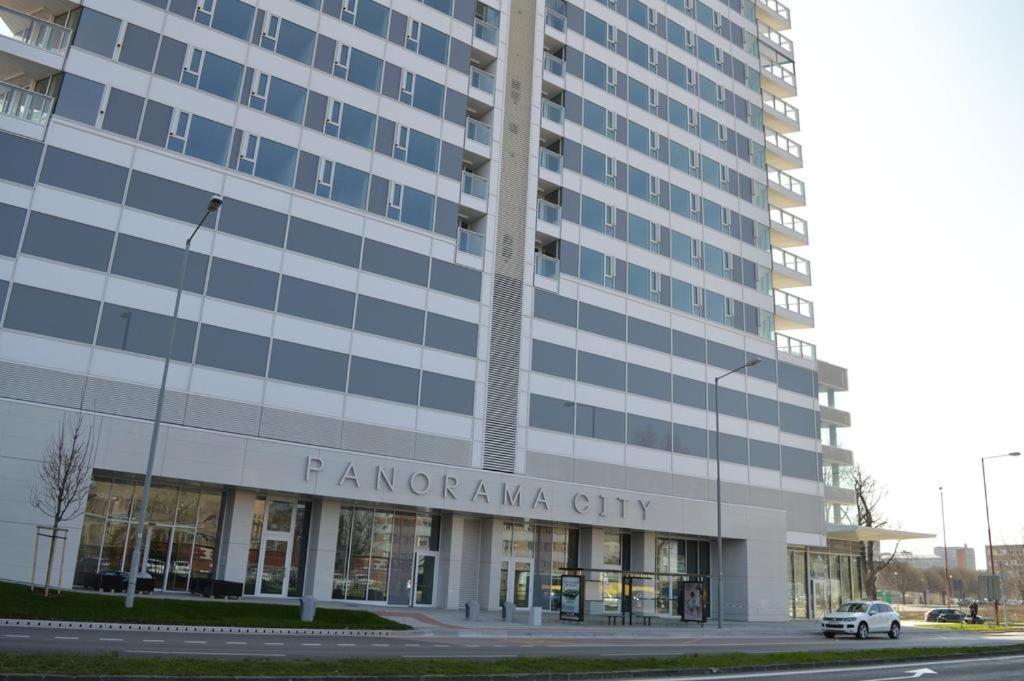 Modern With A View Of Slavin Bratysława
